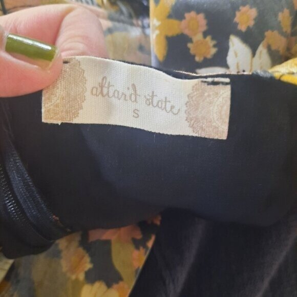 Altar'd State Whimsical babydoll Satin Floral Blouse - Picture 6 of 11